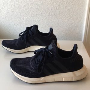 Adidas Swift Run